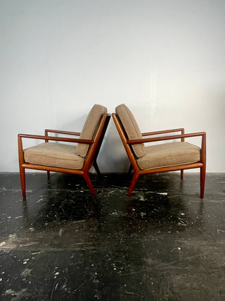 Pair of T.H. Robsjohn-Gibbings Lounge Chairs for Widdicomb
