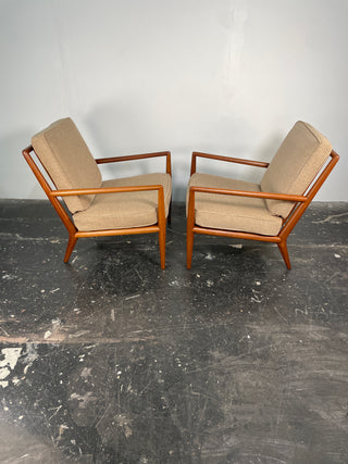 Pair of T.H. Robsjohn-Gibbings Lounge Chairs for Widdicomb