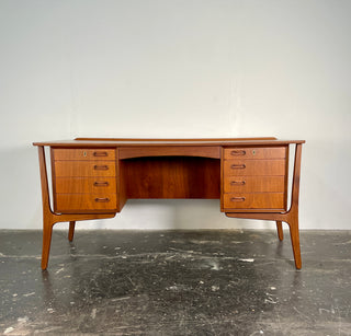 Svend Aage Madsen Bow Front Desk in Teak for HP Hansen, Denmark Circa 1960's