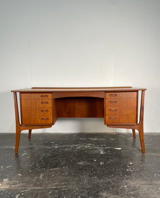 Svend Aage Madsen Bow Front Desk in Teak for HP Hansen, Denmark Circa 1960's