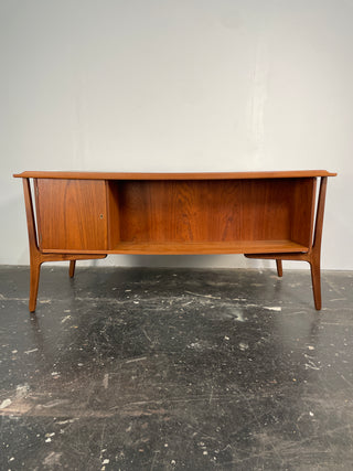 Svend Aage Madsen Bow Front Desk in Teak for HP Hansen, Denmark Circa 1960's