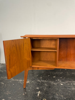 Svend Aage Madsen Bow Front Desk in Teak for HP Hansen, Denmark Circa 1960's