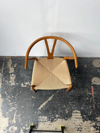 Pair of  Vintage Hans Wegner Wishbone Chairs for Carl Hansen