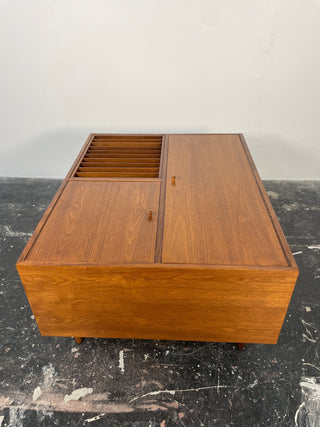 Rare Milo Baughman for Glenn of California Blanket Chest Coffee Table