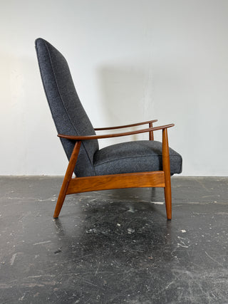 Milo Baughman Recliner 74 by Thayer Coggin