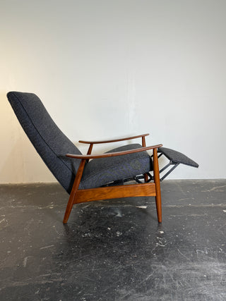 Milo Baughman Recliner 74 by Thayer Coggin