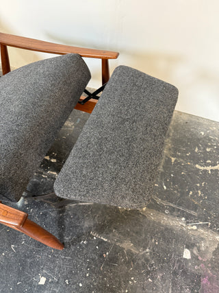 Milo Baughman Recliner 74 by Thayer Coggin