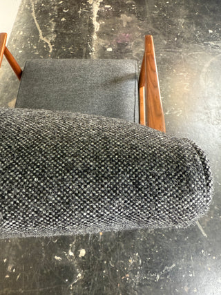 Milo Baughman Recliner 74 by Thayer Coggin