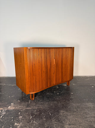 Rare Mrs Dresser by Edward Wormley for Dunbar