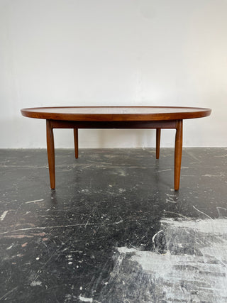 Danish Modern Round Coffee Table in the Style of Arne Vodder
