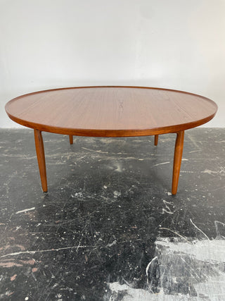 Danish Modern Round Coffee Table in the Style of Arne Vodder