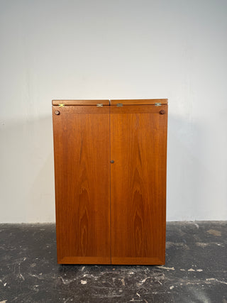 Danish Teak Captains Bar by Reno Wahl Iversen for Dyrlund, 1960s