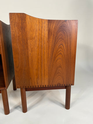 Pair of Solid Teak Nightstands by Peter Hvidt for Søborg Møbelfabrik, Mid Century Nightstands