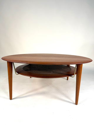 Peter Hvidt and Orla Mølgaard-Nielsen Round Solid Teak Coffee Table  Denmark, 1950s