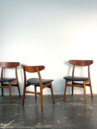 Set of 4 Hans Wegner CH-30 Dining Chairs