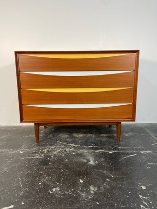Arne Vodder Triennale 4 Drawer Dresser For Sibast