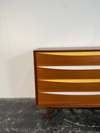 Arne Vodder Triennale 4 Drawer Dresser For Sibast