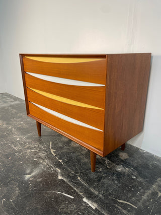 Arne Vodder Triennale 4 Drawer Dresser For Sibast