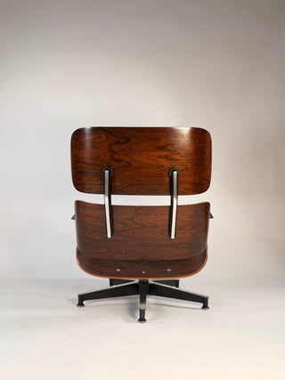 2nd Generation Rosewood Eames Lounge Chair 670/671 by Herman Miller
