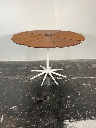 Richard Schultz Redwood Petal Dining Table for Knoll Circa 1960s