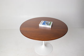 Eero Saarinen 42" Tulip Dining Table in Walnut for Knoll