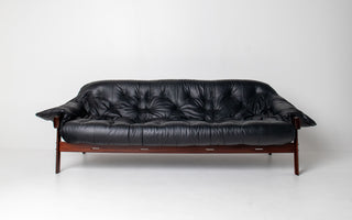 Percival Lafer Couch MP-41 in New Black leather and Brazilian Hardwood