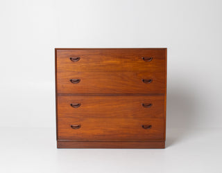 Peter Hvidt and Orla Mølgaard-Nielsen Round Solid Teak Vanity and Dresser