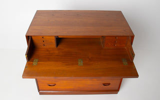 Peter Hvidt and Orla Mølgaard-Nielsen Round Solid Teak Vanity and Dresser