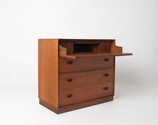 Peter Hvidt and Orla Mølgaard-Nielsen Round Solid Teak Vanity and Dresser