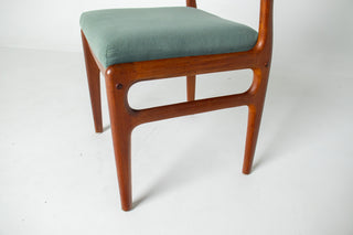 Set of Six Johannes Andersen for Uldum Møbelfabrik Teak Dining Chairs