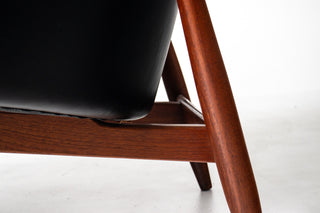 Rare Pair of Vintage Elizabeth Lounge Chairs by Ib Kofod Larsen