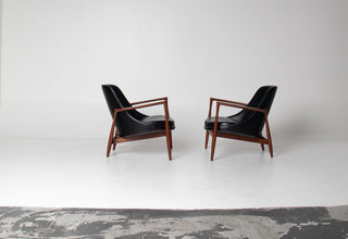 Rare Pair of Vintage Elizabeth Lounge Chairs by Ib Kofod Larsen