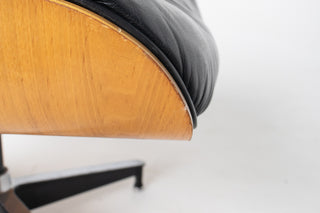 Eames Lounge Chair Ottoman in Walnut by Herman Miller