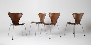 Set of 4 Arne Jacobsen for Fritz Hansen Series 7 Chairs in Rosewood Model 3107
