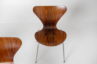 Set of 4 Arne Jacobsen for Fritz Hansen Series 7 Chairs in Rosewood Model 3107