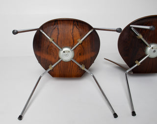 Set of 4 Arne Jacobsen for Fritz Hansen Series 7 Chairs in Rosewood Model 3107
