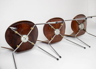Set of 4 Arne Jacobsen for Fritz Hansen Series 7 Chairs in Rosewood Model 3107