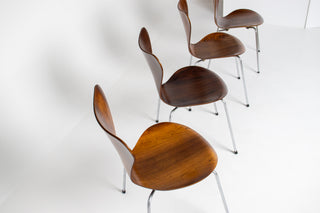Set of 4 Arne Jacobsen for Fritz Hansen Series 7 Chairs in Rosewood Model 3107