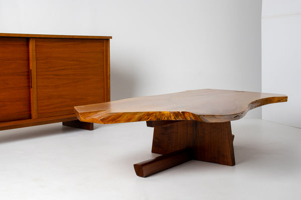 Nakashima Studio Craft Minguren I Coffee Table in English Walnut