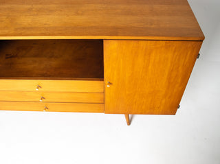 Paul McCobb Planner Group Credenza in Solid Maple, Circa 1950s