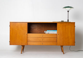 Paul McCobb Planner Group Credenza in Solid Maple, Circa 1950s