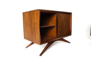 Rare Pair of Vladimir Kagan Nightstands for Grosfeld House, Circa 1955
