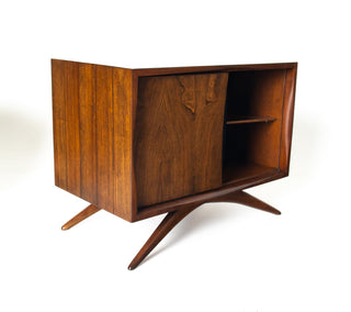 Rare Pair of Vladimir Kagan Nightstands for Grosfeld House, Circa 1955
