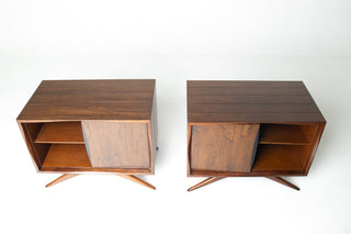 Rare Pair of Vladimir Kagan Nightstands for Grosfeld House, Circa 1955