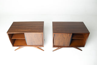 Rare Pair of Vladimir Kagan Nightstands for Grosfeld House, Circa 1955