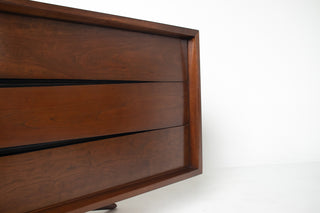 Rare Vladimir Kagan 6 Drawer Dresser for Grosfeld House, Circa 1955