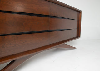 Rare Vladimir Kagan 6 Drawer Dresser for Grosfeld House, Circa 1955