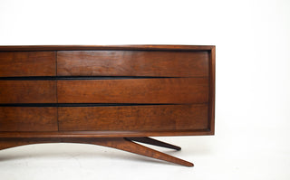 Rare Vladimir Kagan 6 Drawer Dresser for Grosfeld House, Circa 1955