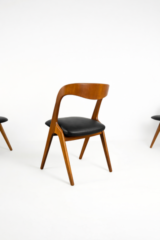 Set of Six Dining Chairs Johannes Andersen for Vamo Sonde, Denmark