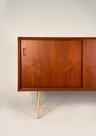 Arne Vodder Model 29 Teak Credenza with Solid Brass Legs – Danish Mid‑Century Modern Sideboard
